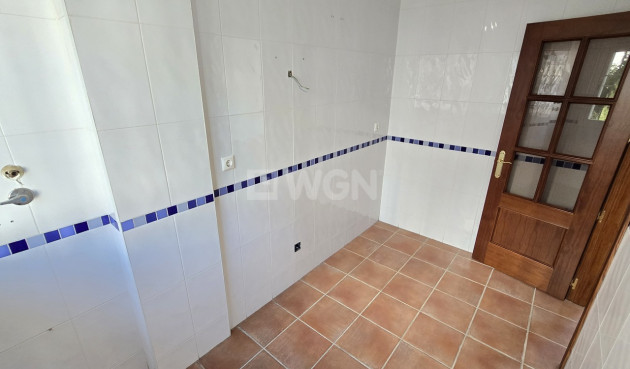 Odsprzedaż - Kamienica - Alcaucín - Inland