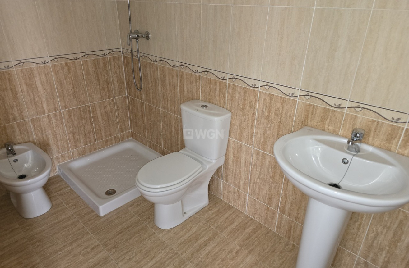 Odsprzedaż - Kamienica - Alcaucín - Inland