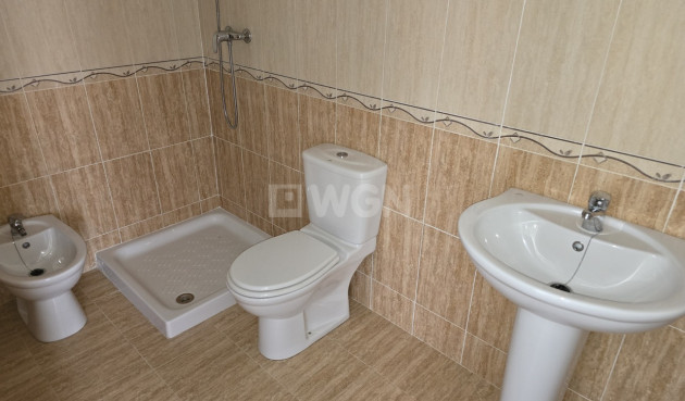 Odsprzedaż - Kamienica - Alcaucín - Inland