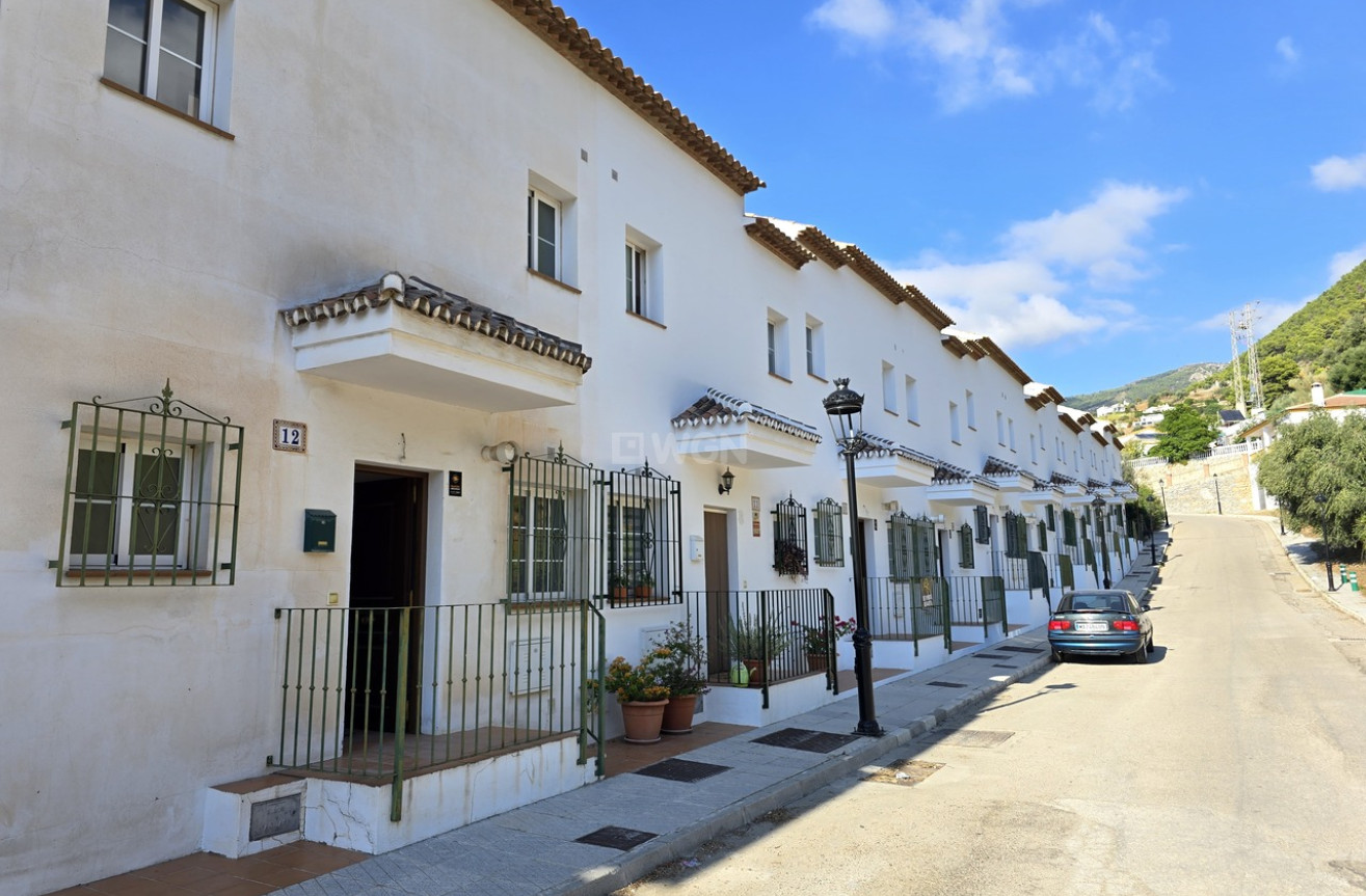 Odsprzedaż - Kamienica - Alcaucín - Inland