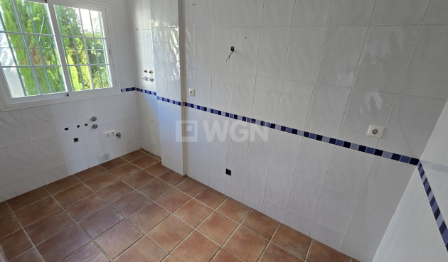 Odsprzedaż - Kamienica - Alcaucín - Inland