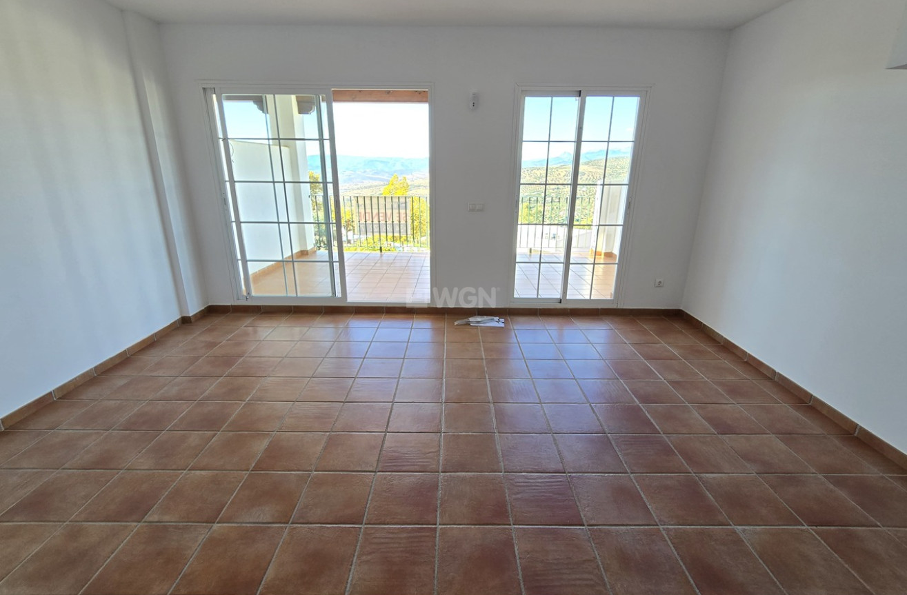 Odsprzedaż - Kamienica - Alcaucín - Inland