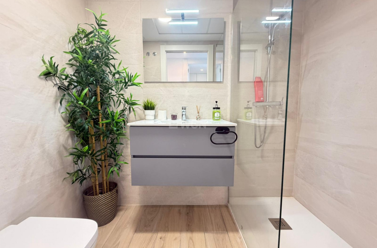 Odsprzedaż - Mieszkanie w bloku - Torre Pacheco - Inland