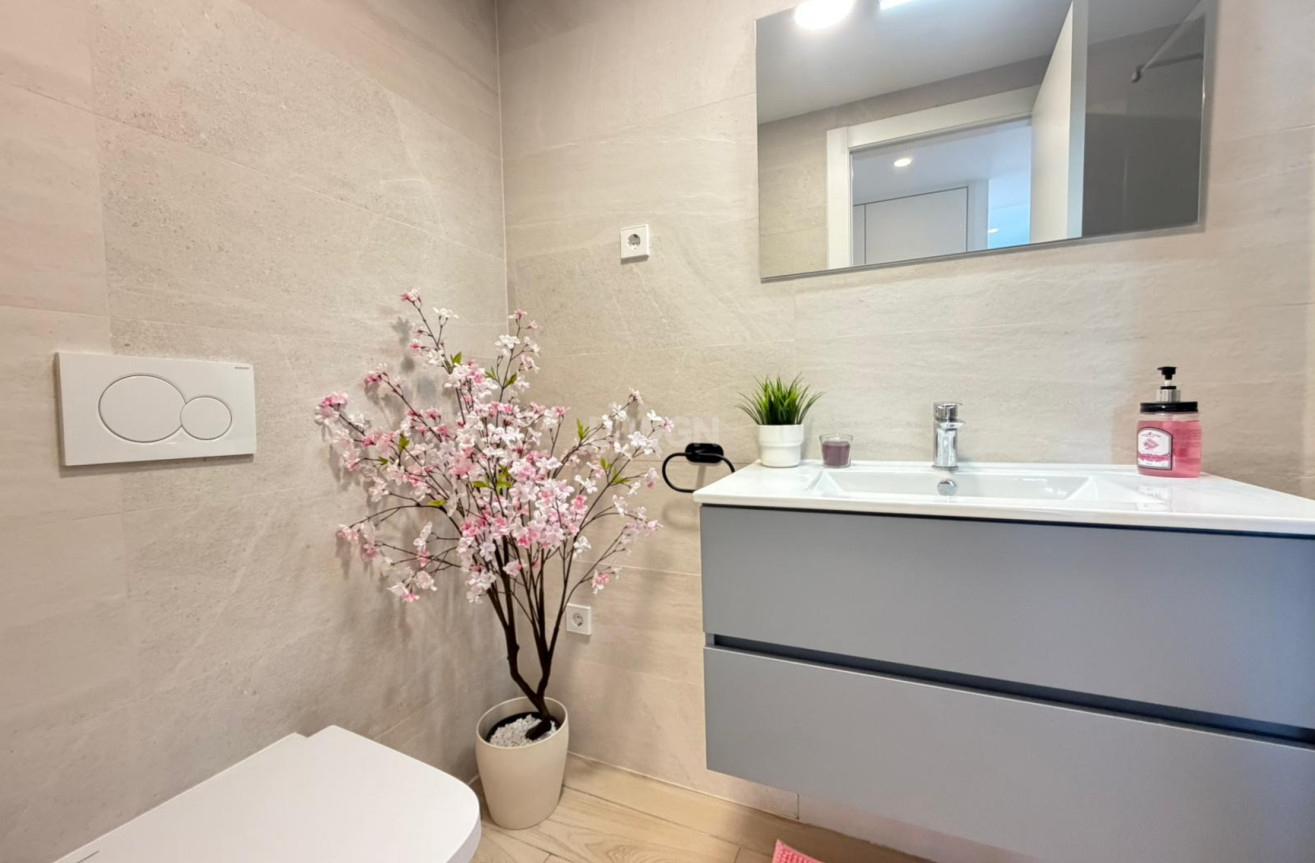 Odsprzedaż - Mieszkanie w bloku - Torre Pacheco - Inland