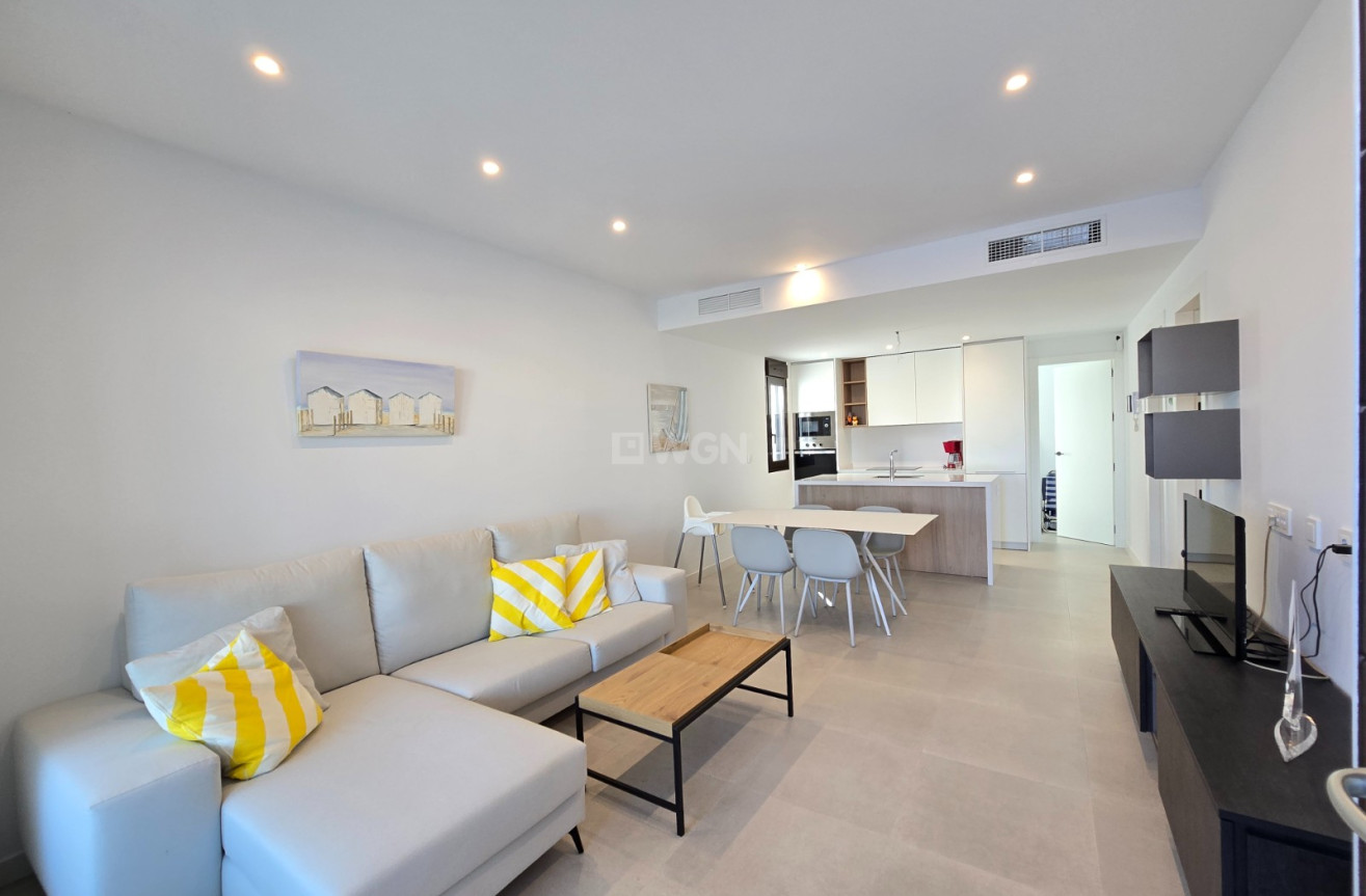 Odsprzedaż - Mieszkanie w bloku - Pilar de la Horadada - Costa Blanca