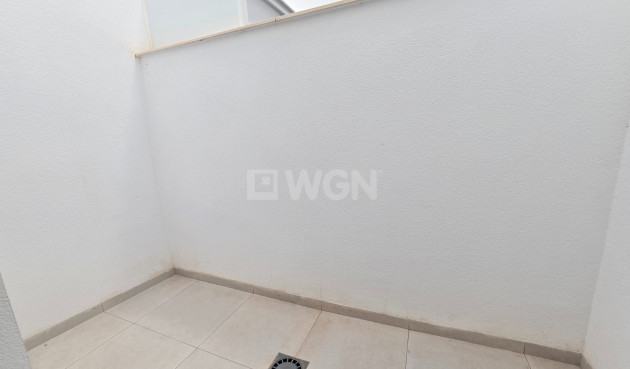 Odsprzedaż - Mieszkanie w bloku - Pilar de la Horadada - Costa Blanca