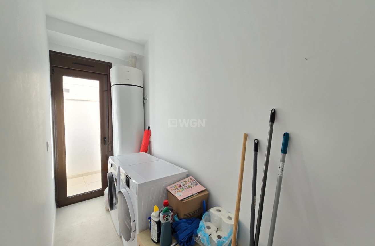 Odsprzedaż - Mieszkanie w bloku - Pilar de la Horadada - Costa Blanca