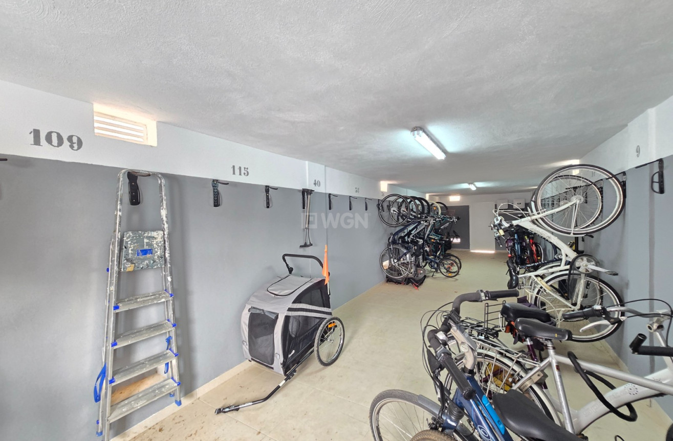 Odsprzedaż - Mieszkanie w bloku - Pilar de la Horadada - Costa Blanca