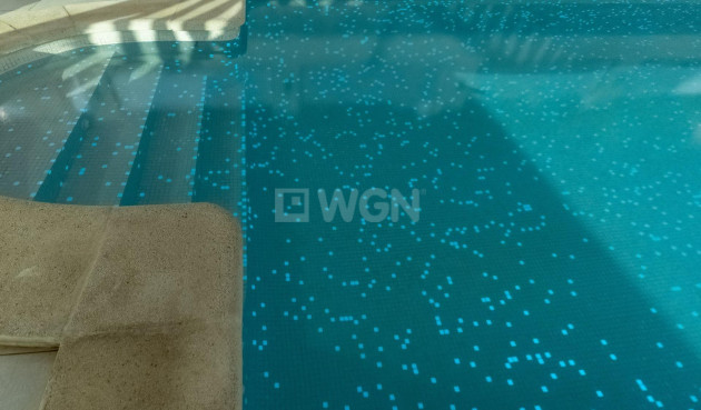 Odsprzedaż - Kamienica - Torrevieja - Punta Prima