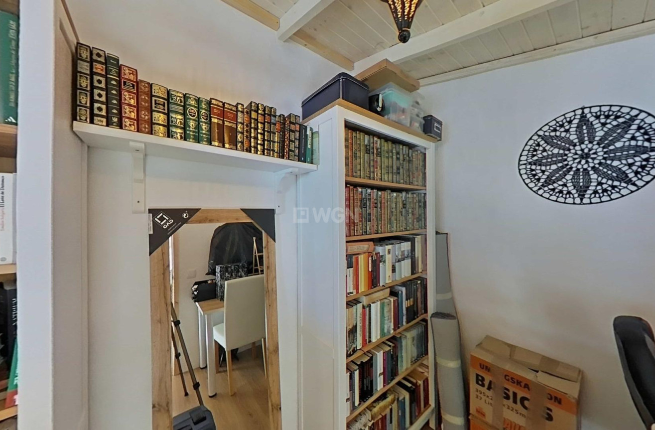 Odsprzedaż - Kamienica - Formentera del Segura - Centro