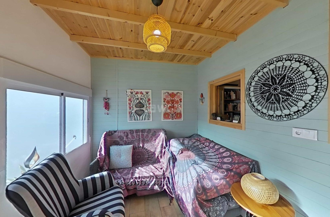 Odsprzedaż - Kamienica - Formentera del Segura - Centro