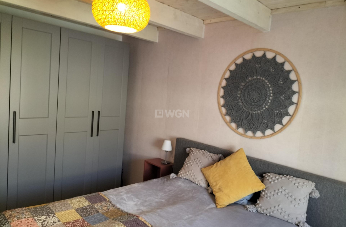 Odsprzedaż - Kamienica - Formentera del Segura - Centro