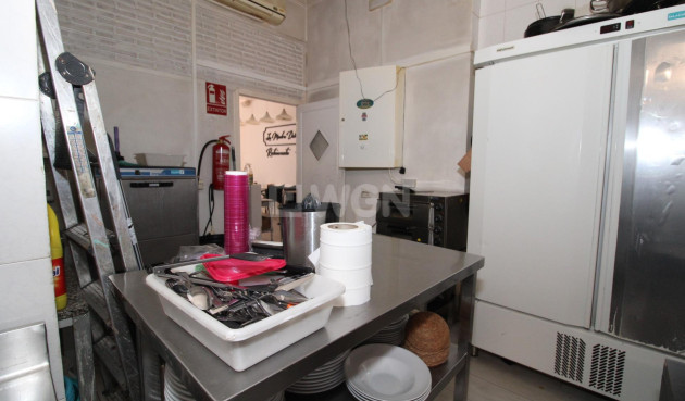 Odsprzedaż - Negocio - Lo Pagan - LA PUNTICA