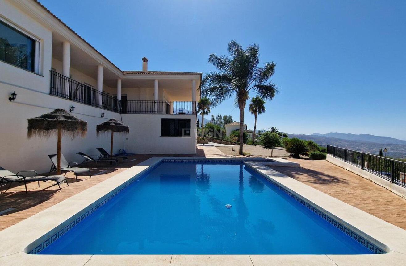 Odsprzedaż - Villa - Periana - Inland