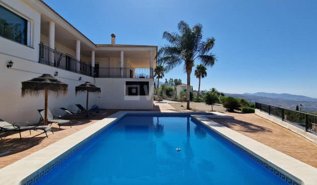 Odsprzedaż - Villa - Periana - Inland