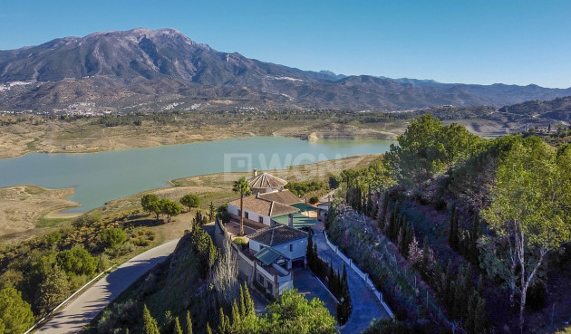 Odsprzedaż - Villa - Vinuela - Inland