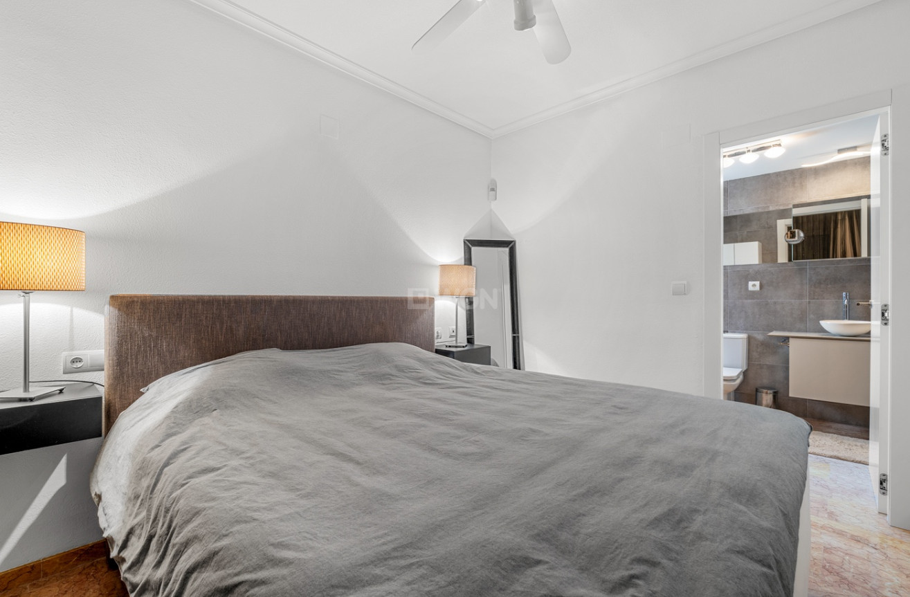 Odsprzedaż - Mieszkanie w bloku - Altea - Costa Blanca