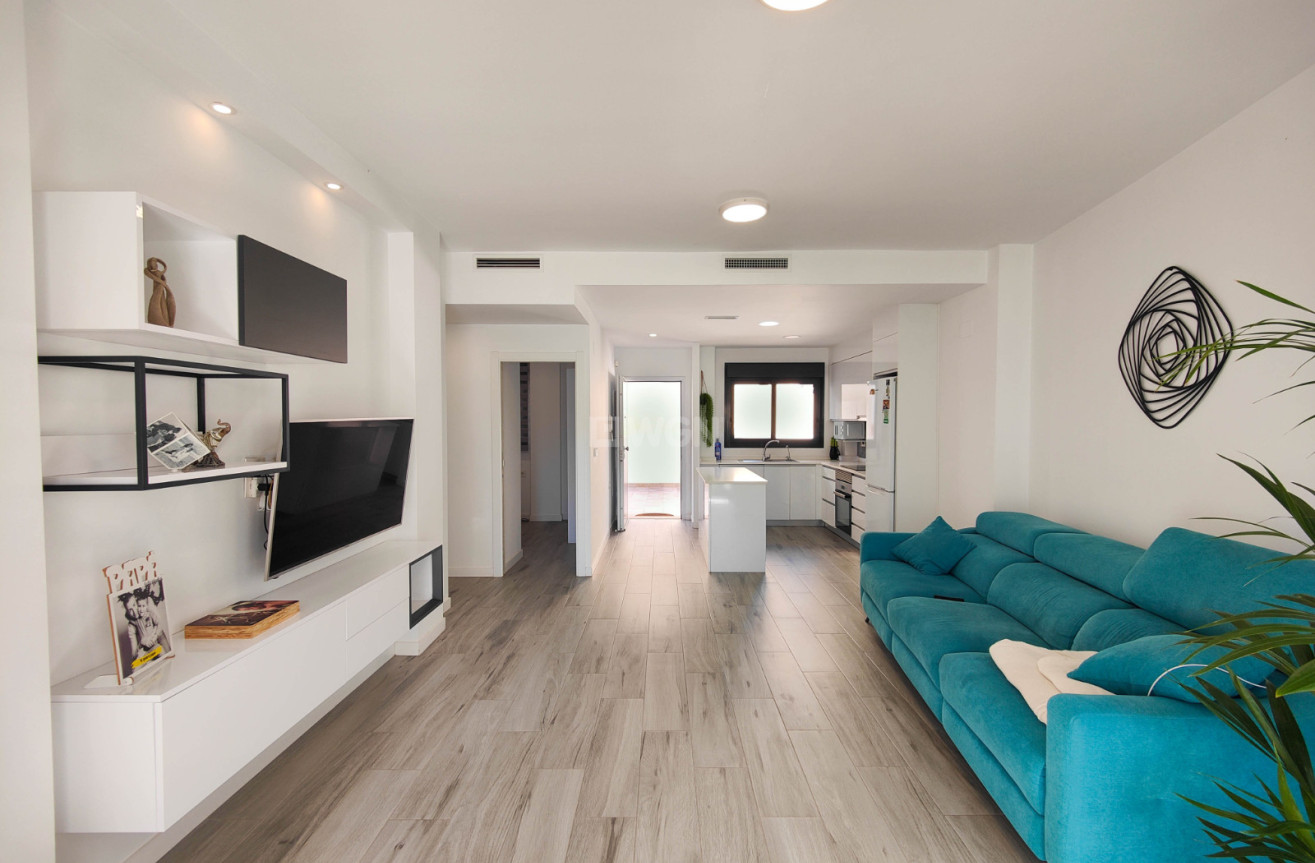 Odsprzedaż - Mieszkanie w bloku - Guardamar del Segura - Costa Blanca