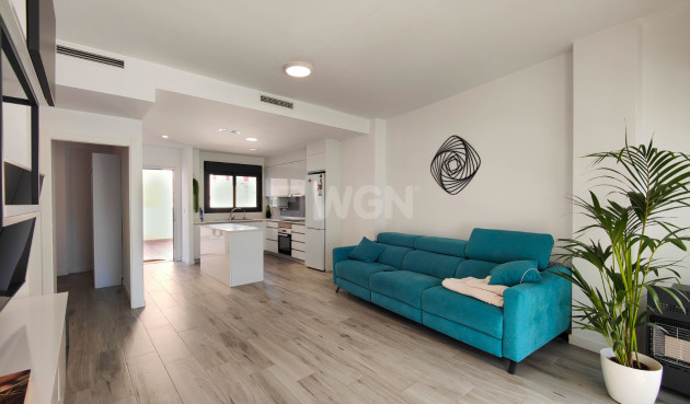 Odsprzedaż - Mieszkanie w bloku - Guardamar del Segura - Costa Blanca