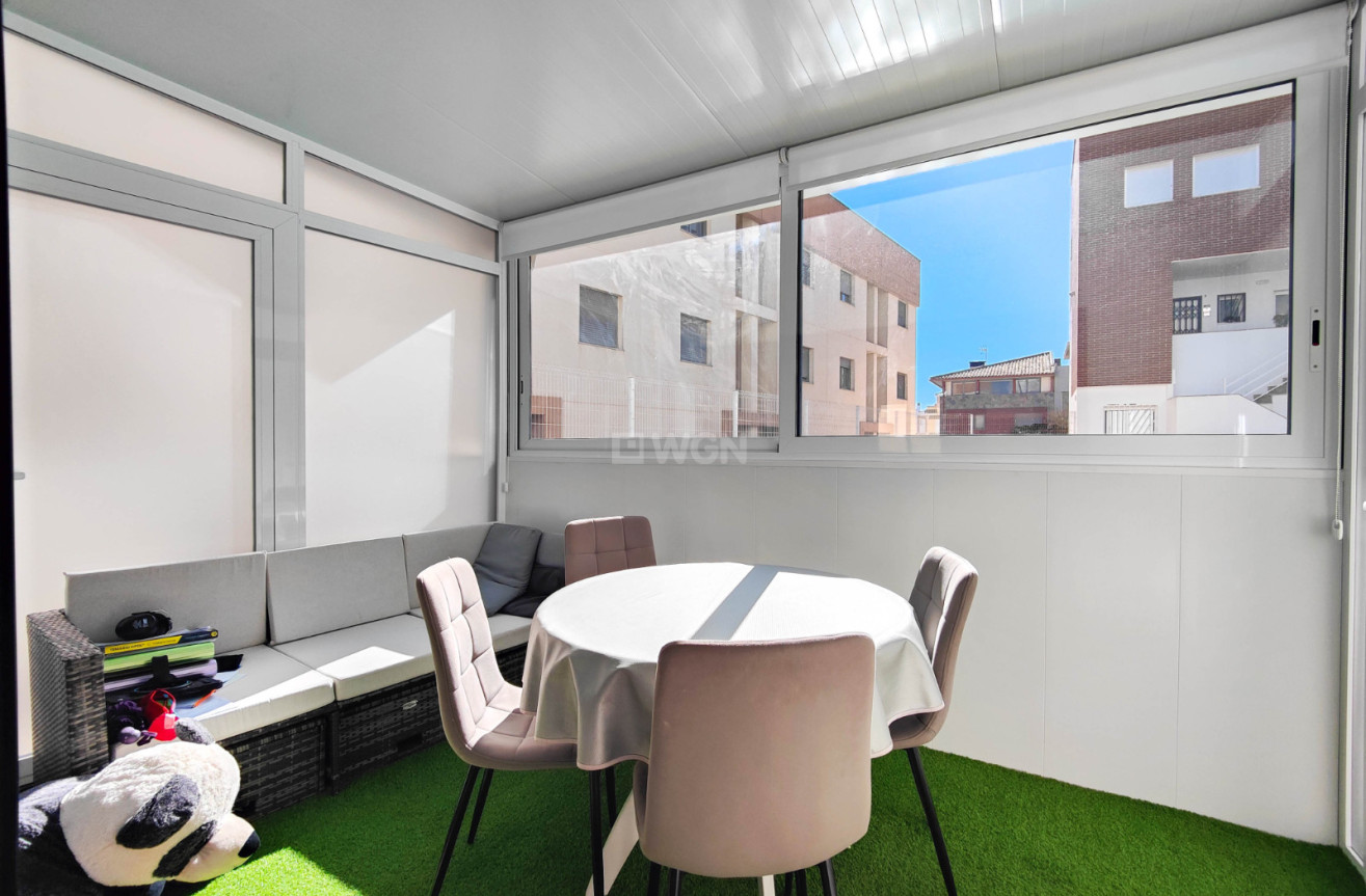 Odsprzedaż - Mieszkanie w bloku - Guardamar del Segura - Costa Blanca