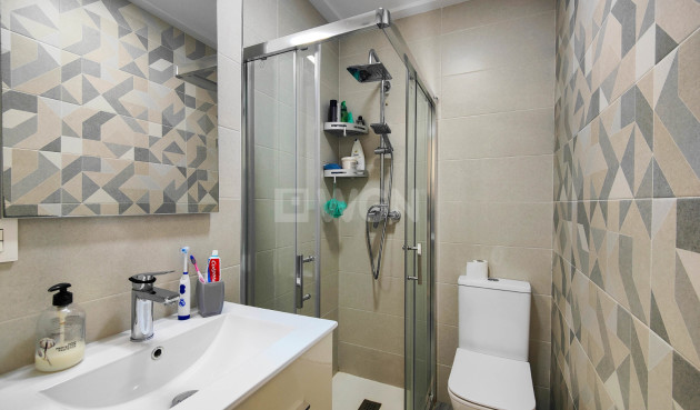 Odsprzedaż - Mieszkanie w bloku - Guardamar del Segura - Costa Blanca