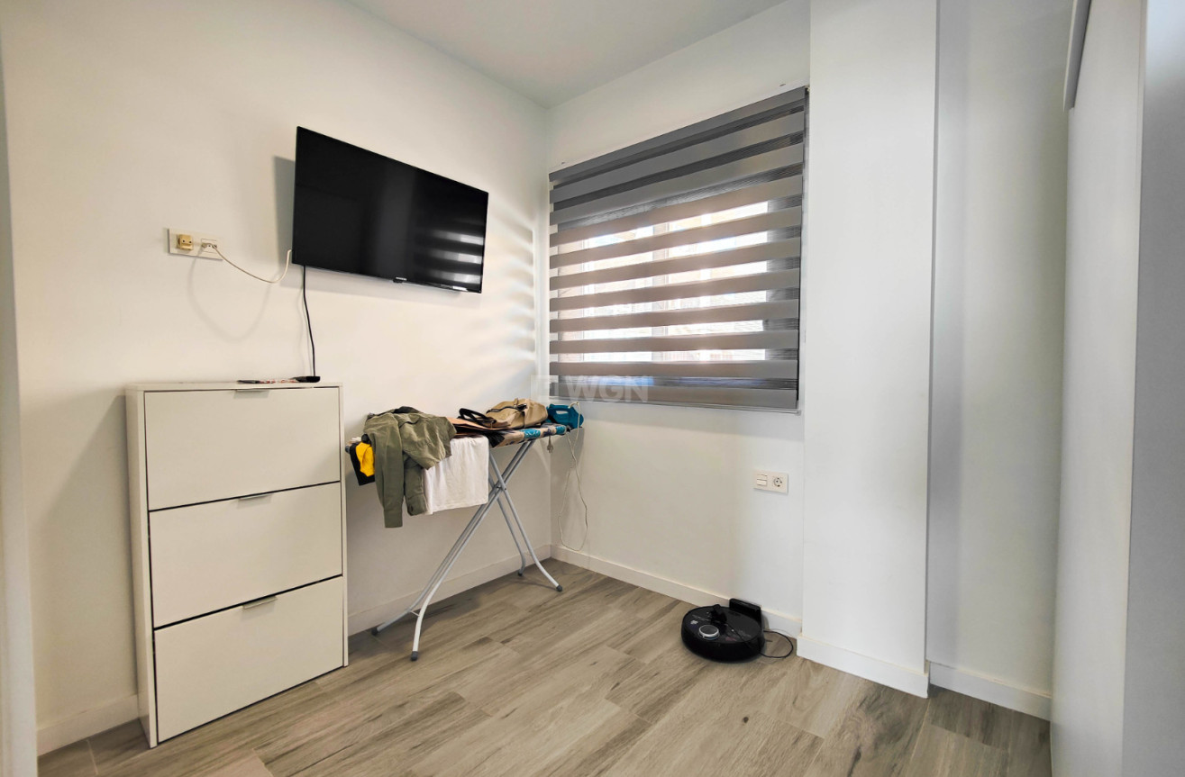 Odsprzedaż - Mieszkanie w bloku - Guardamar del Segura - Costa Blanca