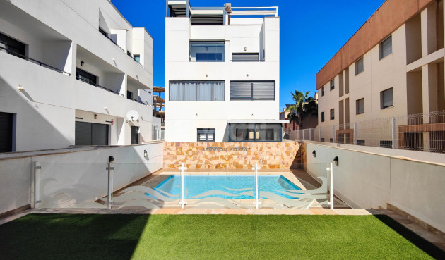 Odsprzedaż - Mieszkanie w bloku - Guardamar del Segura - Costa Blanca