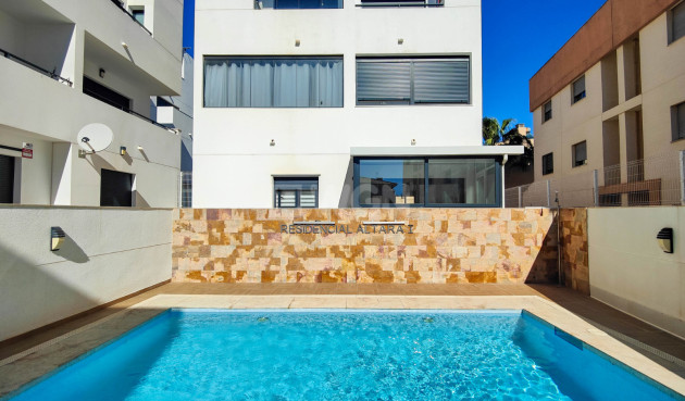 Odsprzedaż - Mieszkanie w bloku - Guardamar del Segura - Costa Blanca