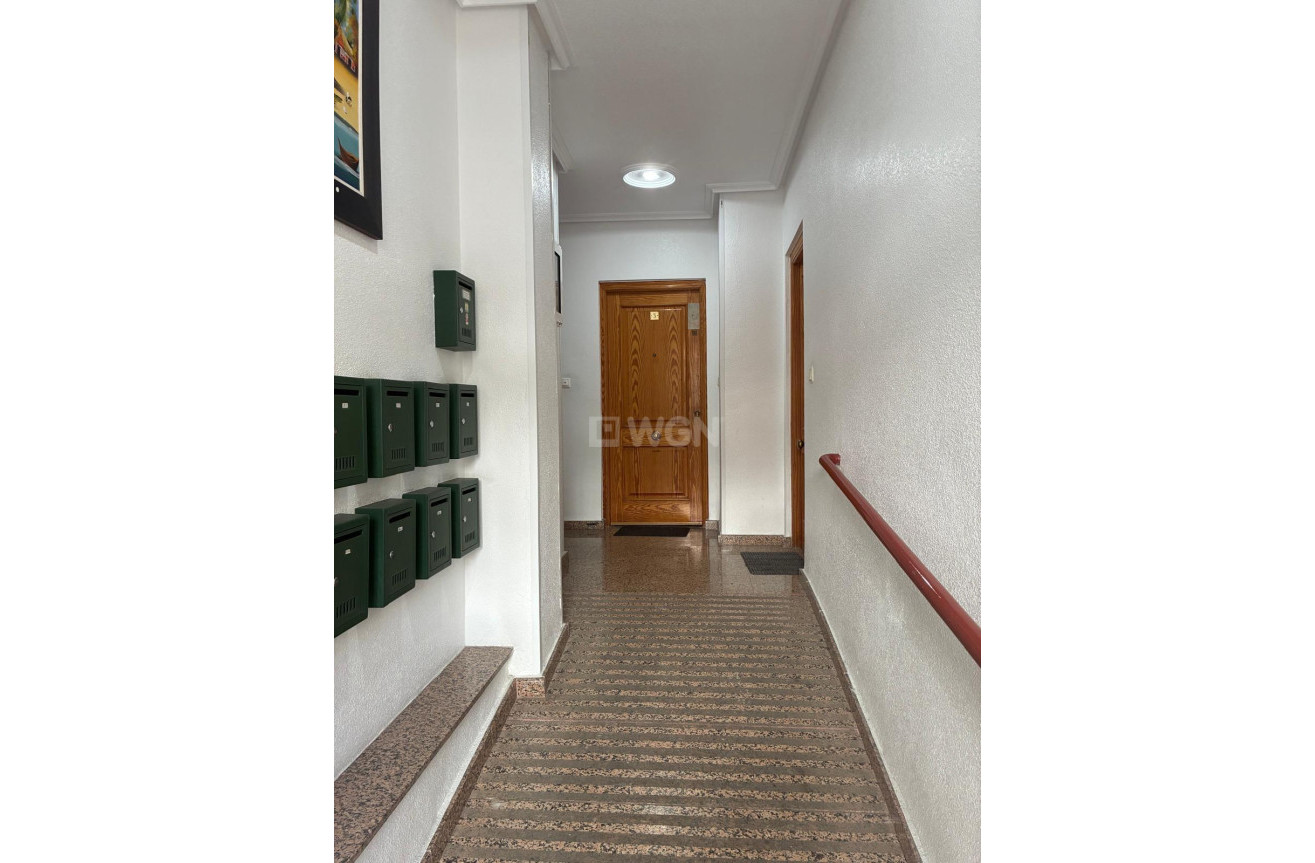 Resale - Apartment / flat - Torrevieja - Centro