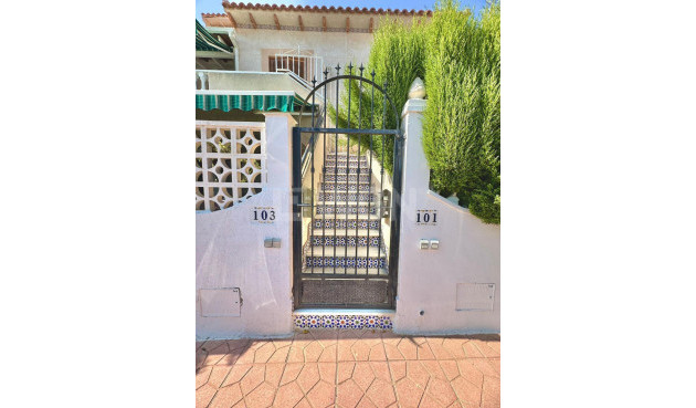 Odsprzedaż - Bungalow - Guardamar del Segura - El Moncayo