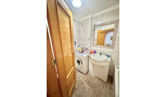 Odsprzedaż - Bungalow - Guardamar del Segura - El Moncayo