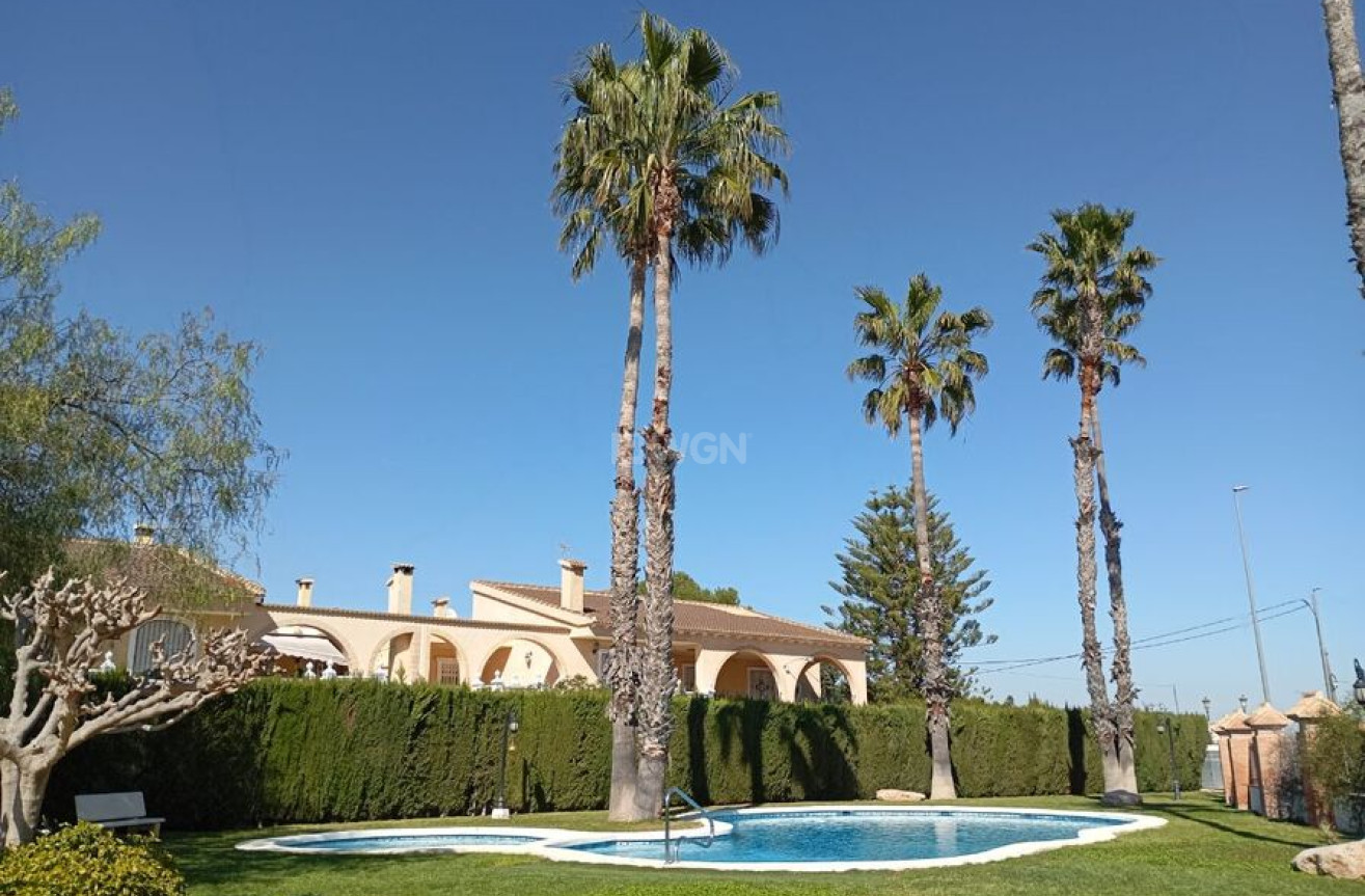 Odsprzedaż - Kamienica - Catral - Costa Blanca