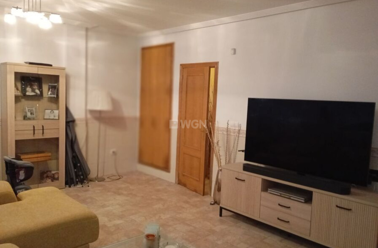 Odsprzedaż - Kamienica - Catral - Costa Blanca