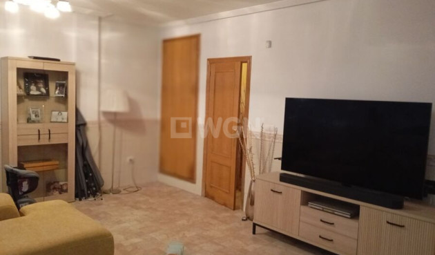 Odsprzedaż - Kamienica - Catral - Costa Blanca