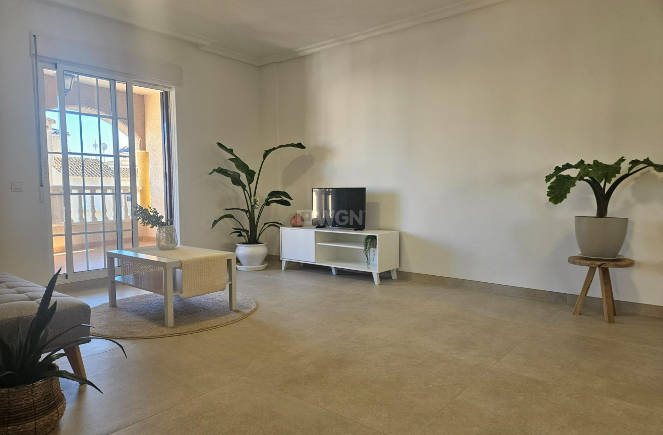 Odsprzedaż - Mieszkanie w bloku - Orihuela Costa - Lomas de Cabo Roig