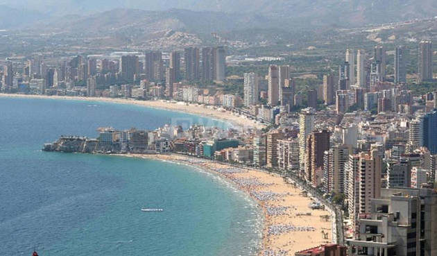 Nowy budynek - Villa - Benidorm - Urbanizaciones