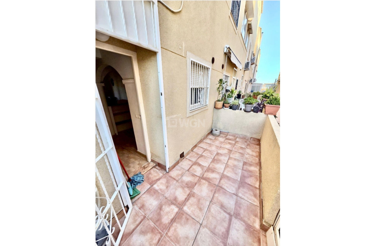 Odsprzedaż - Kamienica - Playa Flamenca - Costa Blanca