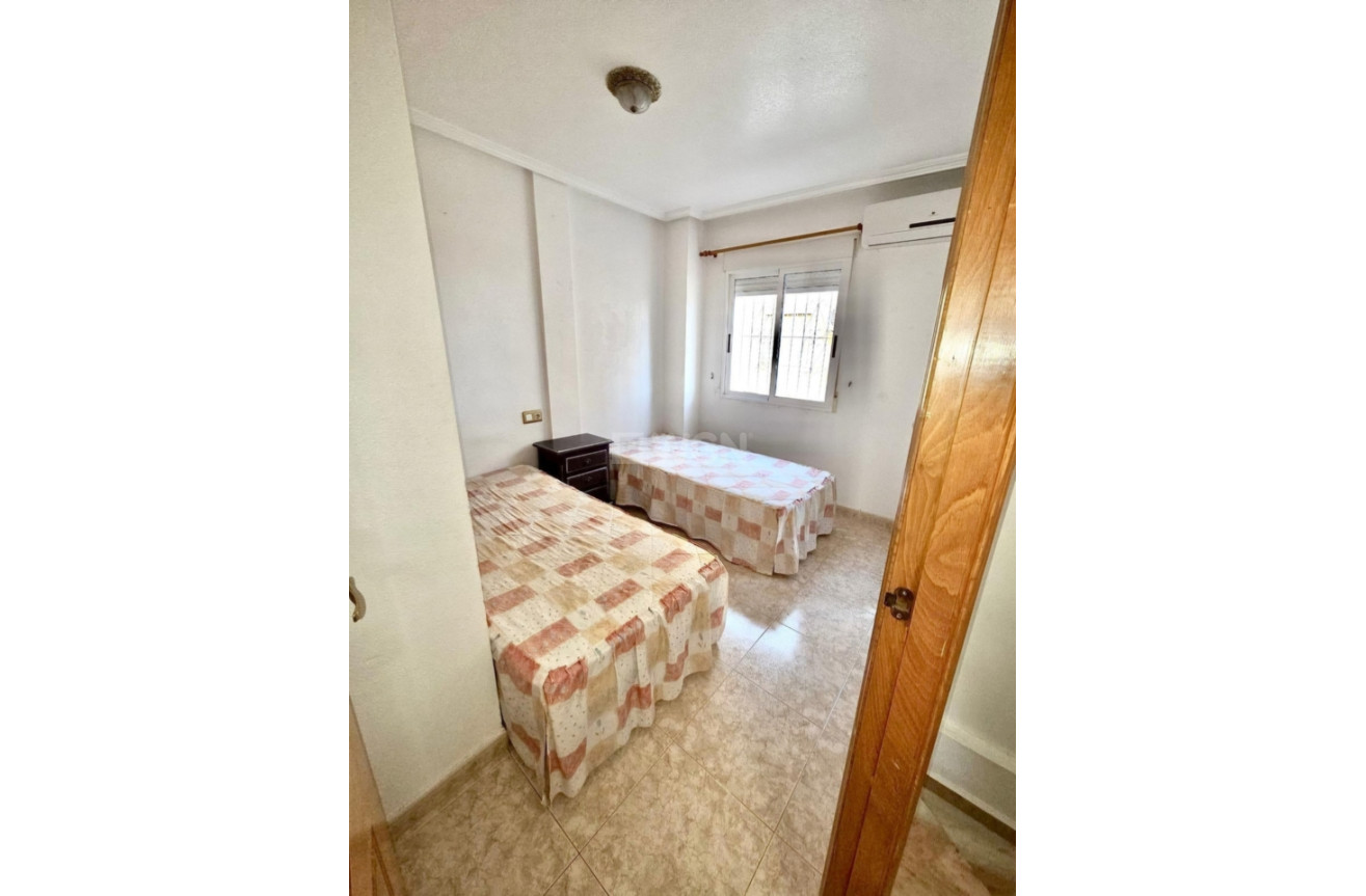 Odsprzedaż - Kamienica - Playa Flamenca - Costa Blanca