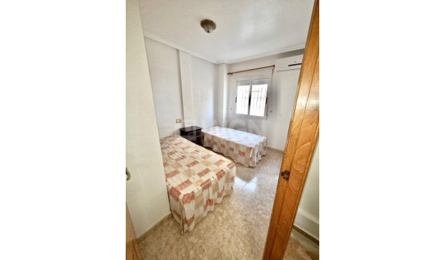 Odsprzedaż - Kamienica - Playa Flamenca - Costa Blanca