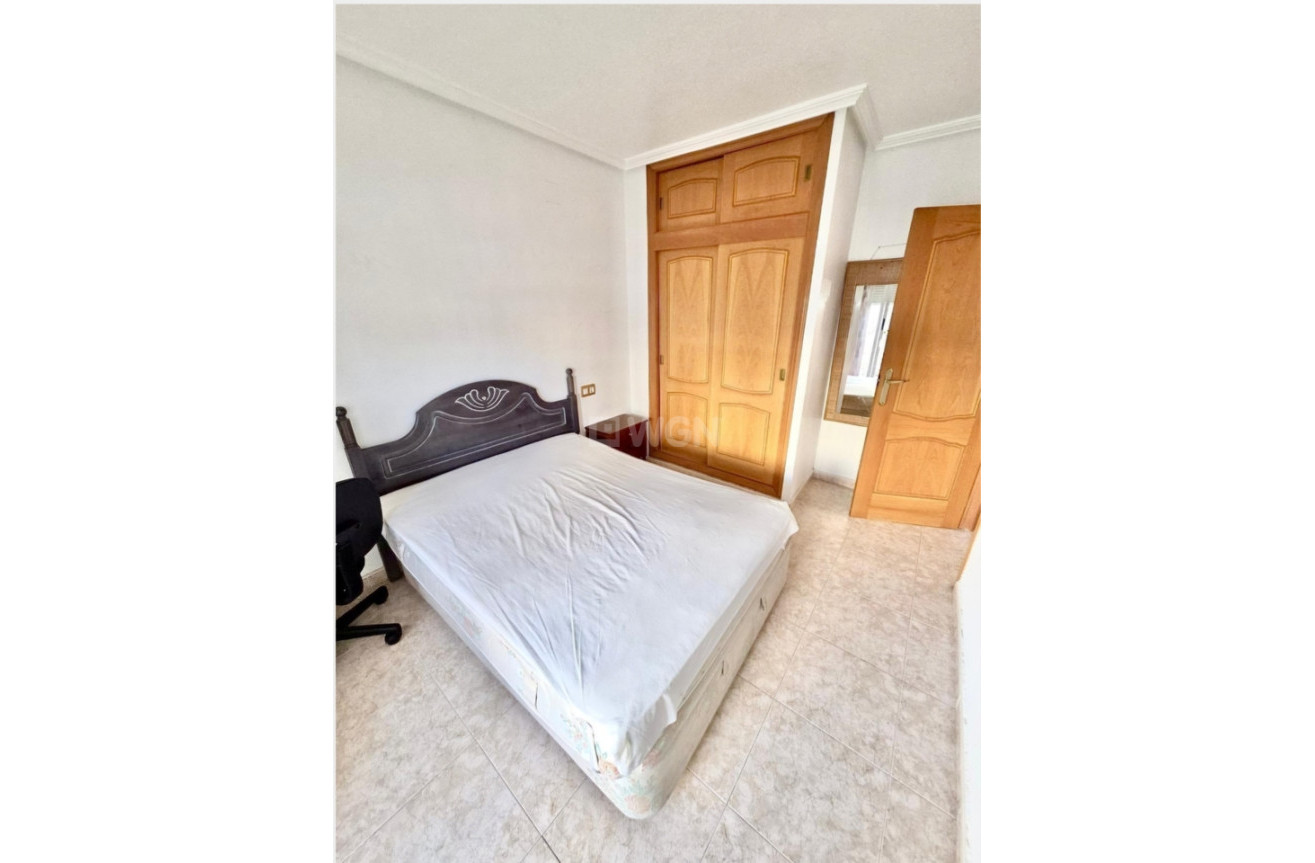 Odsprzedaż - Kamienica - Playa Flamenca - Costa Blanca