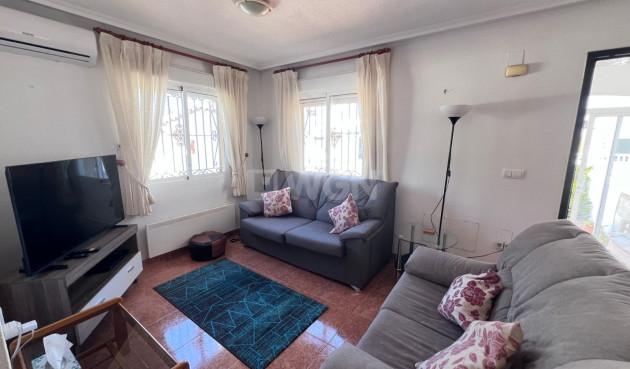 Odsprzedaż - Villa - Orihuela - Inland