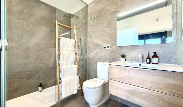 Odsprzedaż - Villa - San Miguel de Salinas - Bellavista