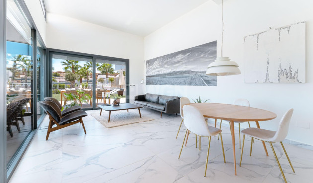 Odsprzedaż - Villa - San Miguel de Salinas - Bellavista