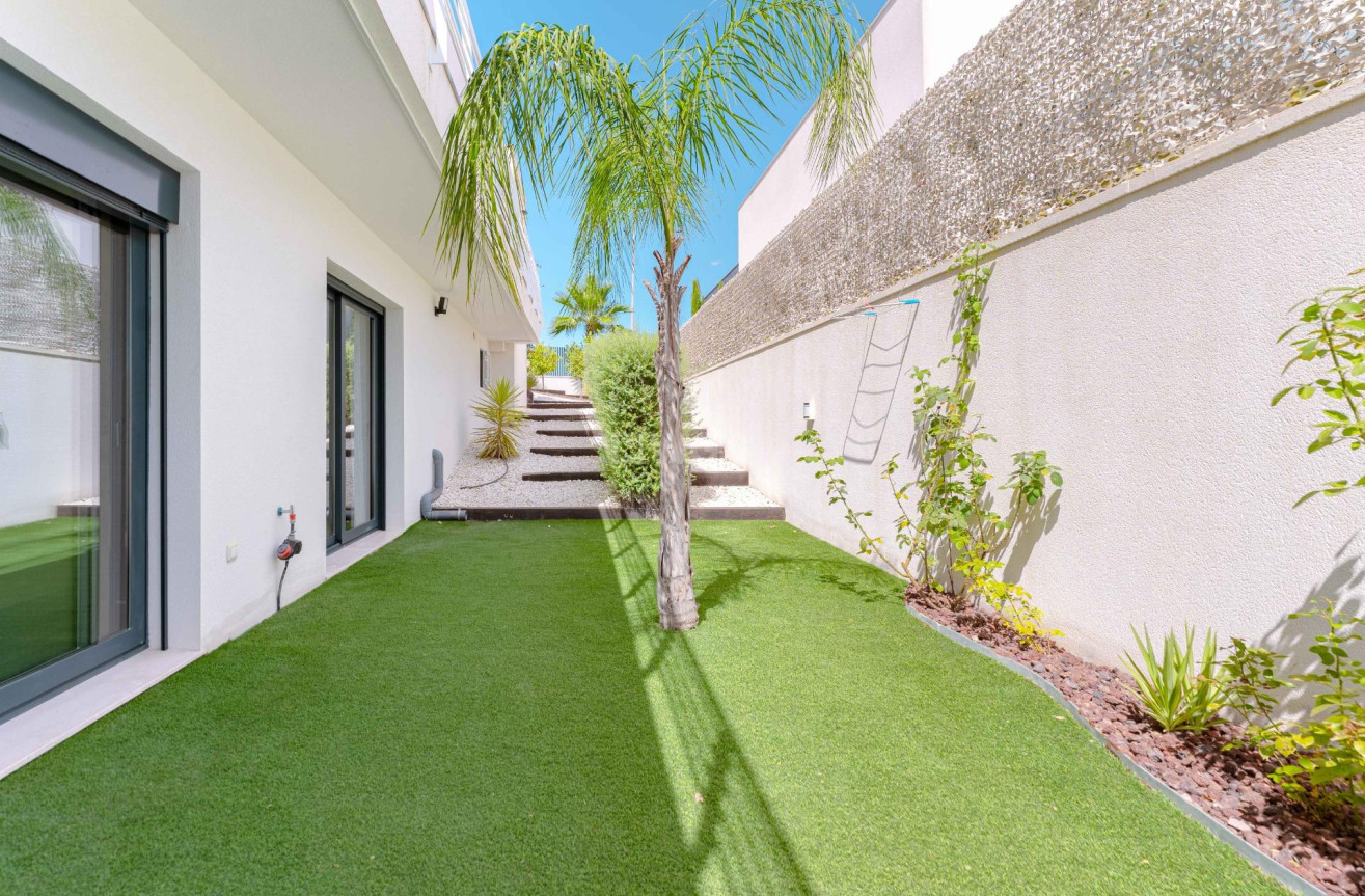 Odsprzedaż - Villa - San Miguel de Salinas - Bellavista