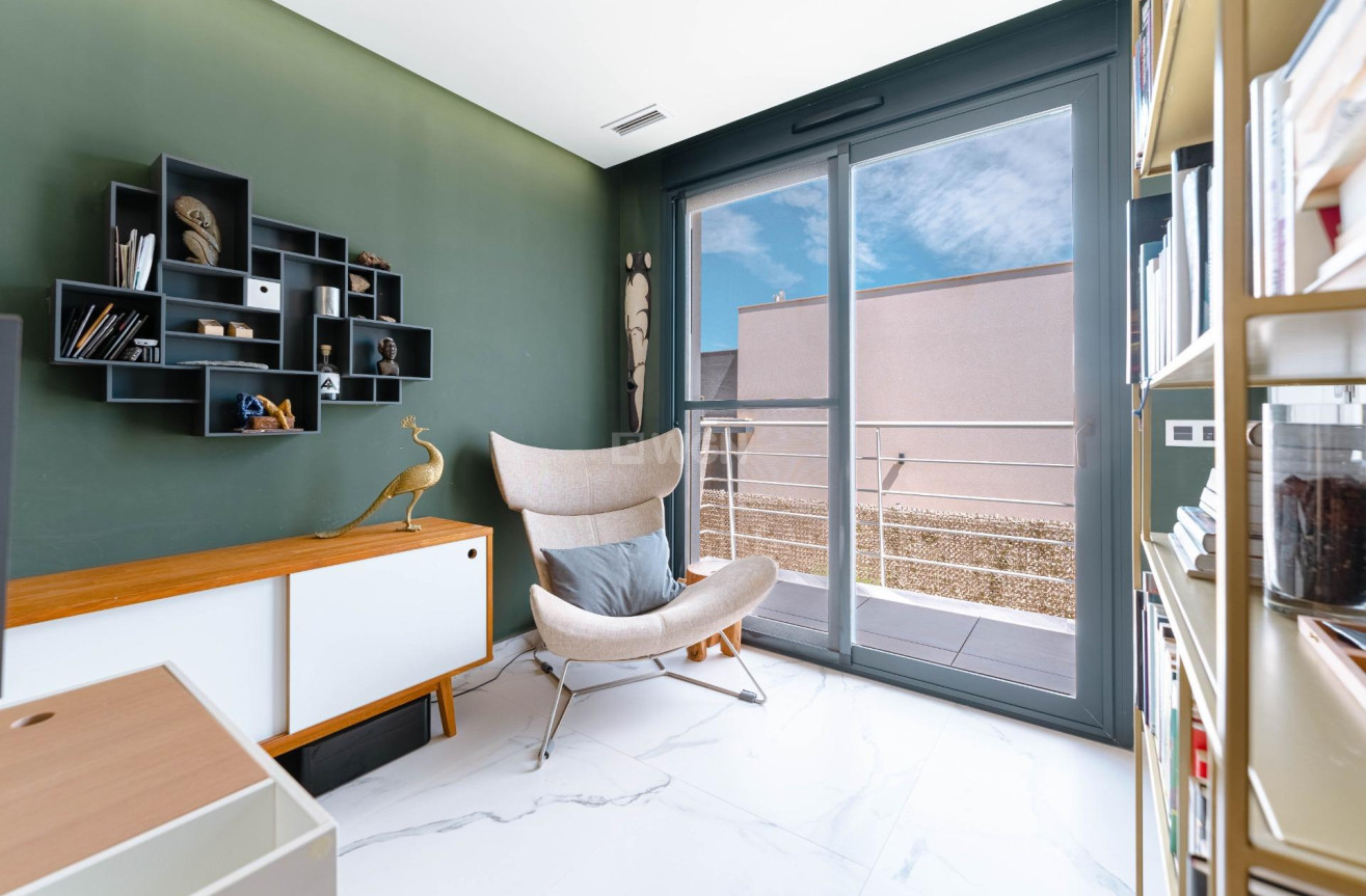 Odsprzedaż - Villa - San Miguel de Salinas - Bellavista