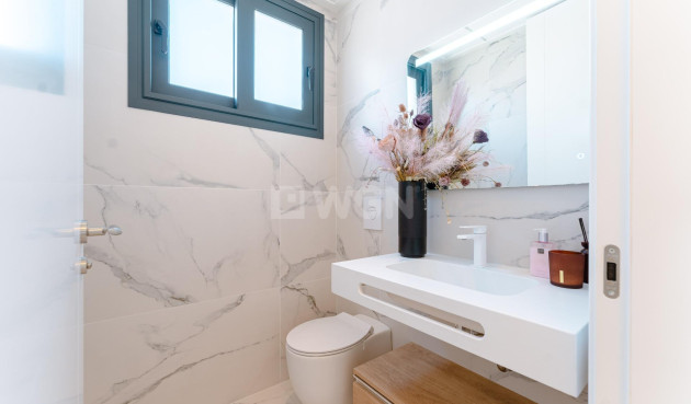 Odsprzedaż - Villa - San Miguel de Salinas - Bellavista