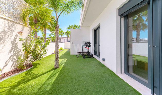 Odsprzedaż - Villa - San Miguel de Salinas - Bellavista