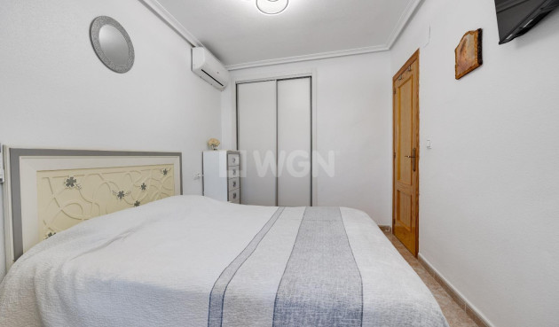 Odsprzedaż - Kamienica - Torrevieja - aguas nuevas