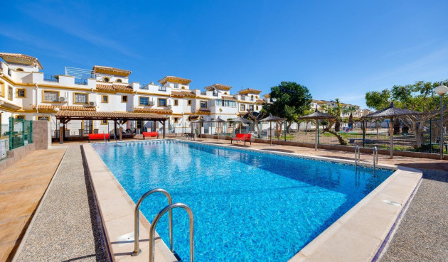 Odsprzedaż - Kamienica - Torrevieja - aguas nuevas