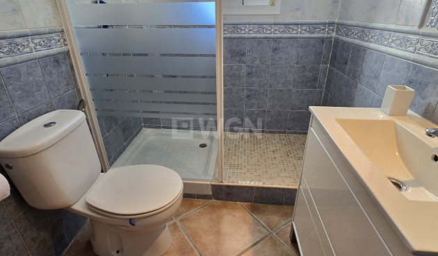 Odsprzedaż - Villa - Vinuela - Inland